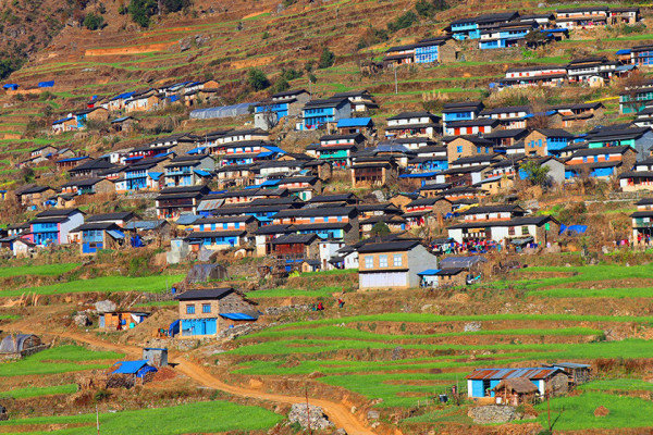 गाउँको मौलिकता कायम राख्न चुनौती